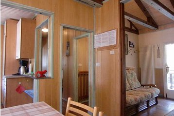 Italija Chata Ledro, Eksterier